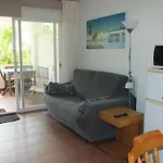 Apartamento En Planta Baja Con Piscina Comunitaria En Roses, Cerca De Playas Y Actividades - Es-204-47